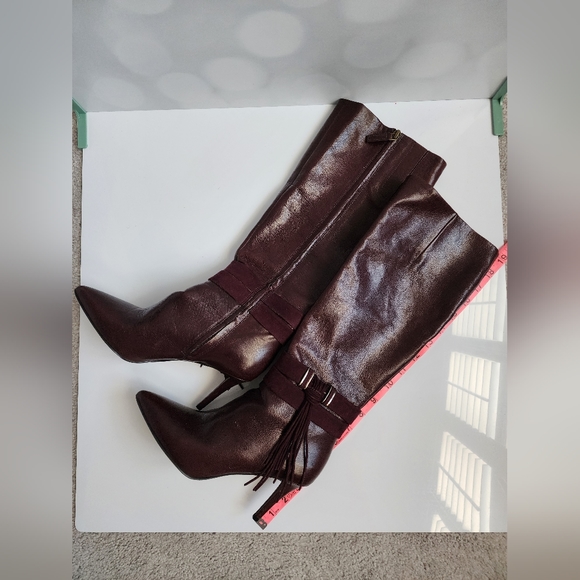 Nine West 4" Heeled Boots - EXCELLENT condition - Picture 10 of 12